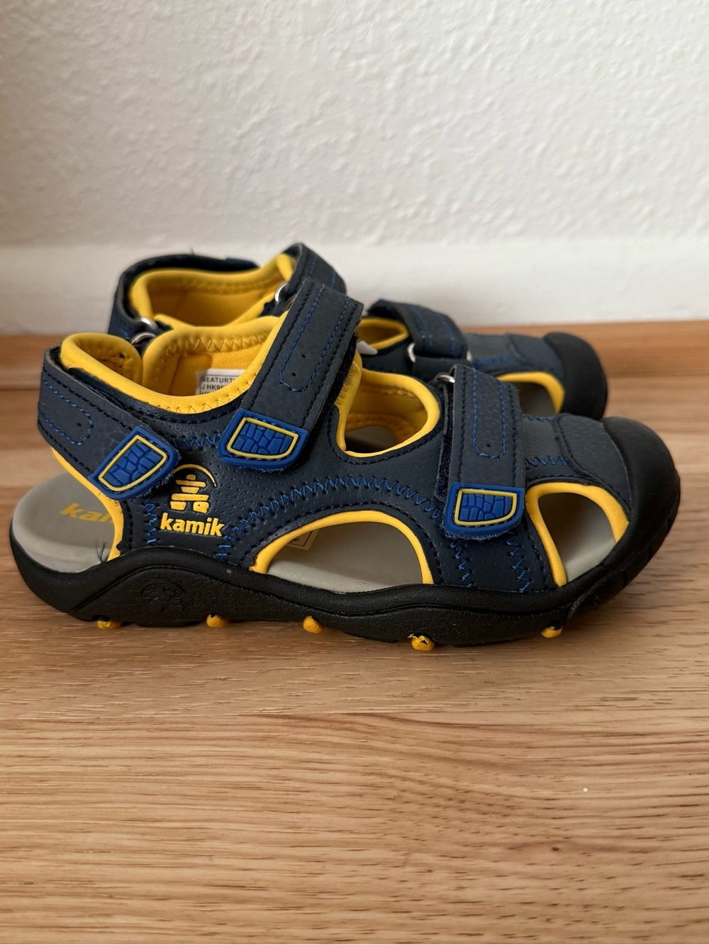 Kamik Kids' Navy and Yellow Outdoor Sandals size 10